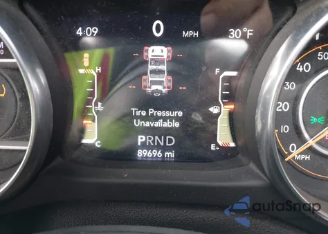 2018 Jeep Wrangler Unlimited Sahara 4X4 из США, поврежденный, VIN 1C4HJXENXJW247053